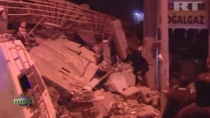 Najmanje sedam osoba poginulo je u zemljotresu jačine 5,7 stepeni Rihterove skale koji je ponovo pogodio turski grad Van